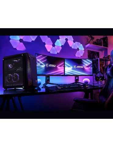 MSI MEG Infinite X 10SD-661MYS DDR4-SDRAM i7-10700KF Spaţiul de lucru Intel® Core™ i7 16 Giga Bites 1000 Giga Bites SSD Windows 