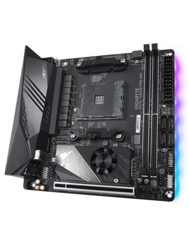 Gigabyte X570 I AORUS PRO WIFI (rev. 1.0) AMD X570 Mufă AM4 mini ITX Gigabyte - 4