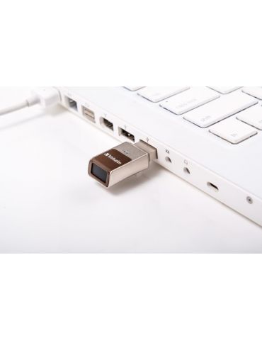 Verbatim Fingerprint Secure memorii flash USB 32 Giga Bites USB Tip-A 3.2 Gen 1 (3.1 Gen 1) Argint Verbatim - 8