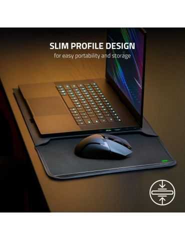 Razer protective sleeve v2 - for 17.3 Razer - 1