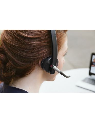 Logitech H820e Căști Fără fir Bandă de fixare pe cap Birou/Call center Stand de încărcare Negru Logitech - 10