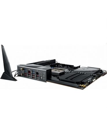 ASUS ROG Zenith II Extreme Alpha AMD TRX40 Socket sTRX4 Prelungit ATX Asus - 6