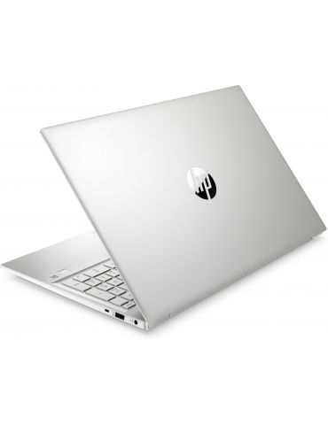 HP Pavilion 15-eh1031nq 5500U Notebook 39,6 cm (15.6") Ecran tactil Full HD AMD Ryzen™ 5 12 Giga Bites DDR4-SDRAM 1000 Giga