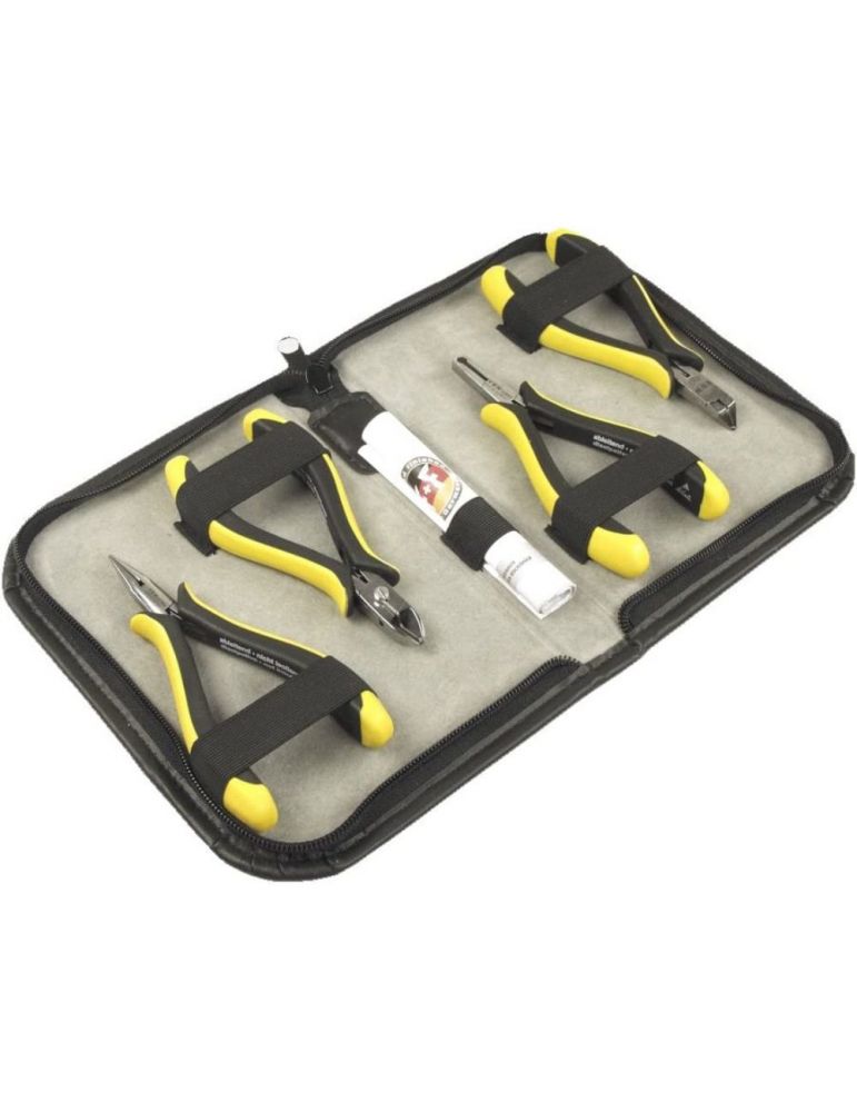 Set de 4 clesti esd/epa intr-un portofel din mater