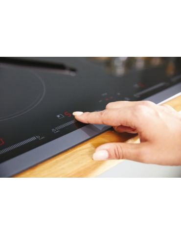 Candy ESSENZA CIES642MCTT Negru Încorporat 59 cm Plită cu zonă de inducție 4 zonă(e)