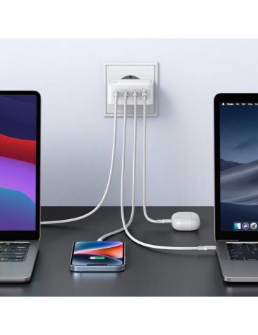 Ugreen 15337 încărcătoare pentru dispozitive mobile Universală Alb AC Încărcare rapidă De interior