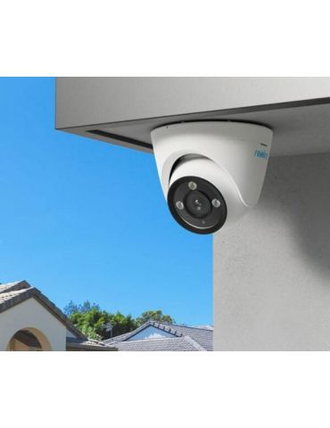 Camera de supraveghere... - Tik.ro