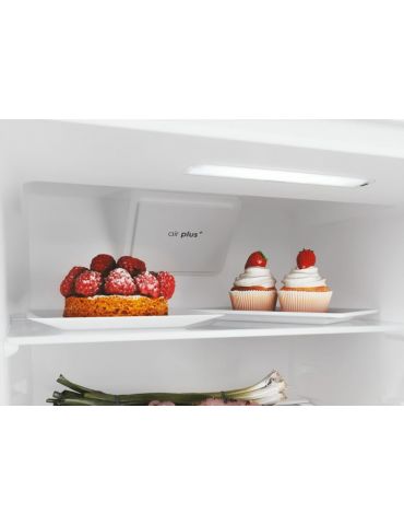Candy Fresco CBL3518E Încorporat 263 L E Alb