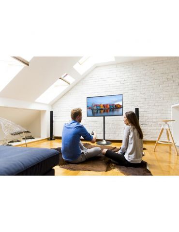 Techly ICA-TR10 sistem montare consolă media 68,6 cm (27") Argint
