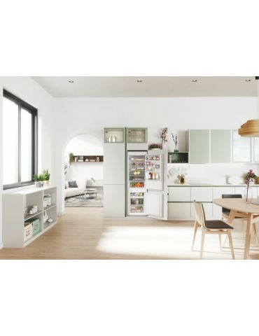 Candy Fresco CBT5518EW Încorporat 248 L E Alb
