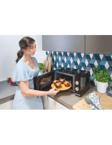 Candy Moderna CMW20TNMB Pe blat Cuptor microunde solo 20 L 700 W Negru