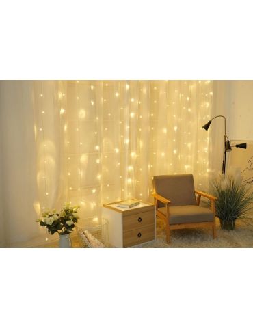 Ghirlanda luminoasa... - Tik.ro