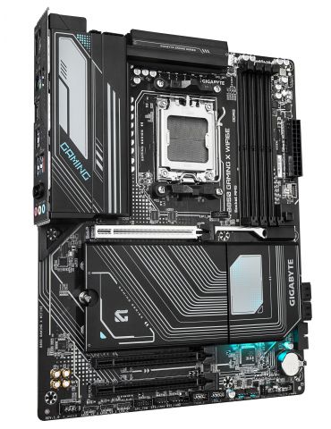 GIGABYTE B850 GAMING X WIFI6E plăci de bază AMD B850 Mufă AM5 ATX