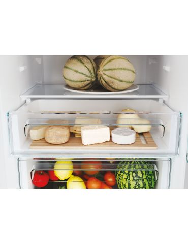 Candy Fresco CBL5519EVW Încorporat 294 L E Alb