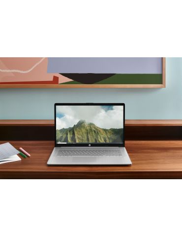 HP 17-cn0024nq Intel® Core™ i5 i5-1135G7 Laptop 43,9 cm (17.3") Full HD 8 Giga Bites DDR4-SDRAM 1,26 TB HDD+SSD Wi-Fi 5