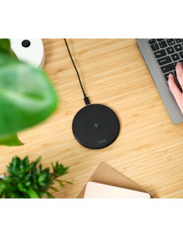 Trust Viro Smartphone Negru USB Încărcare fără fir Încărcare rapidă De interior