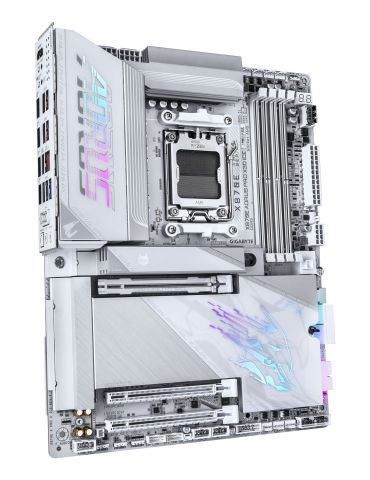GIGABYTE X870E AORUS PRO X3D ICE AMD X870E Mufă AM5 ATX